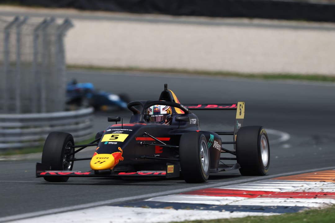 USF Juniors, British F4 e F4 CEZ protagoniste a Road America, Zandvoort e Most