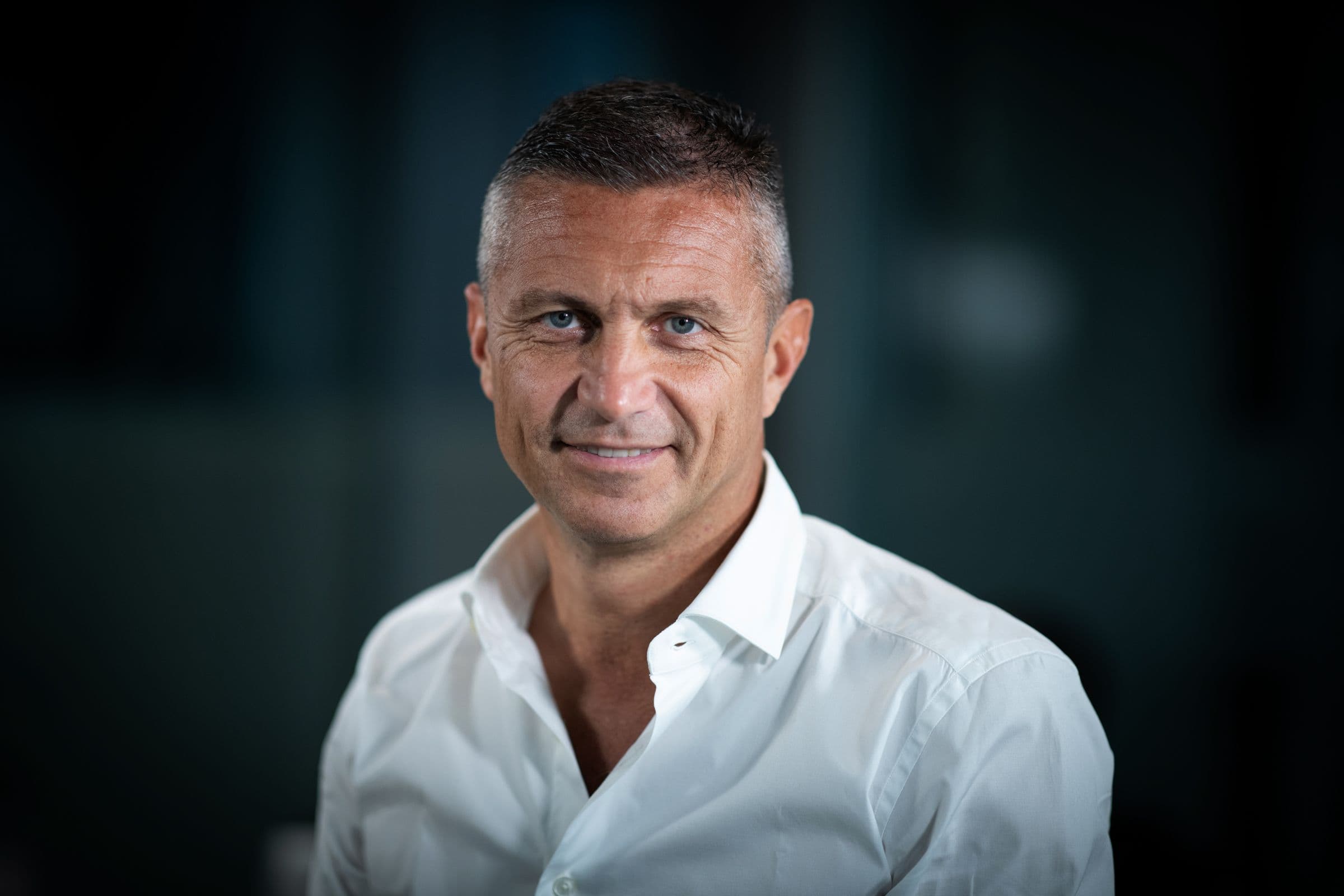 “Il motorsport funziona come una magia, capace di stimolare la caparbietà tutta Italiana di ostinarsi a credere in qualcosa anche quando i conti non tornano”.