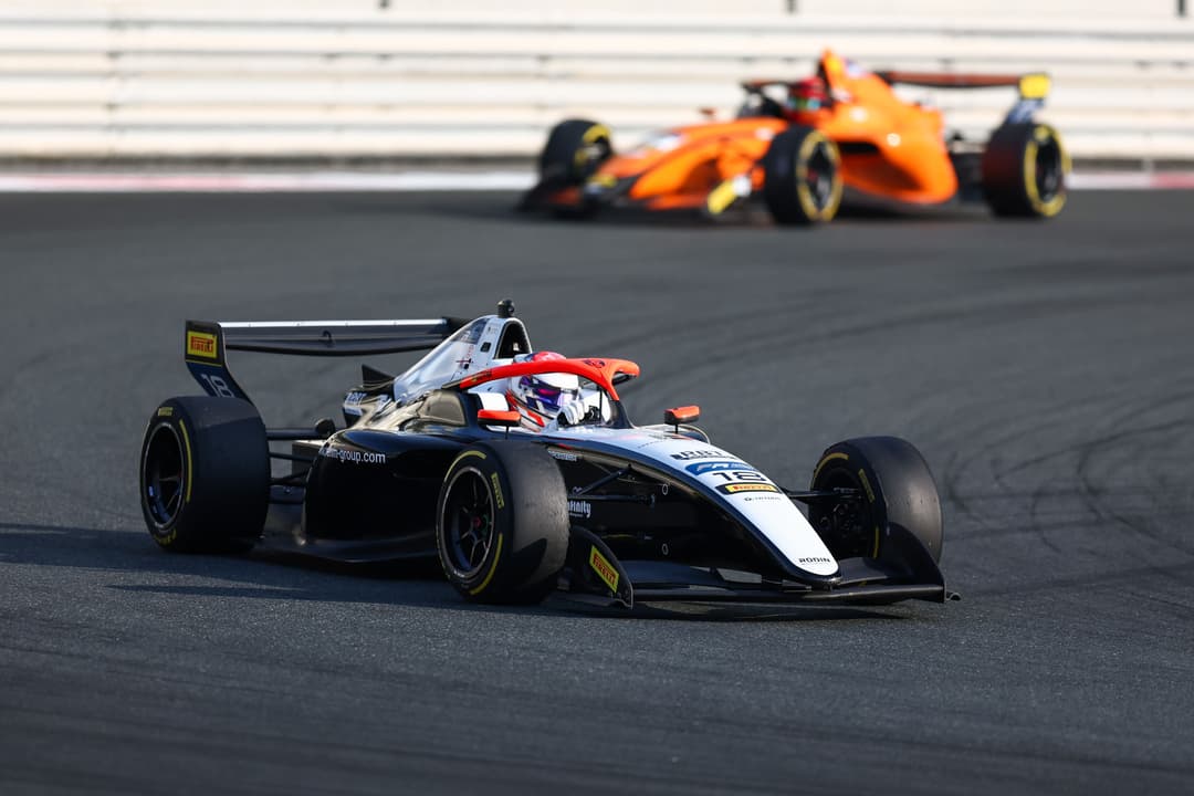 A Yas Marina il debutto della nuova T-326 nel FR Middle East Trophy